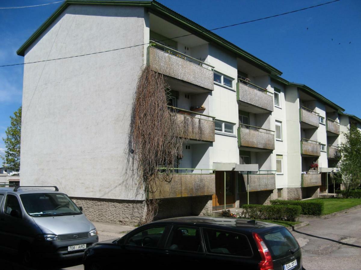 Gratarre Apartment Kuressaare Exterior foto